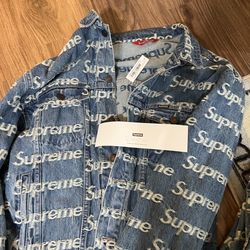 Supreme Jacket 