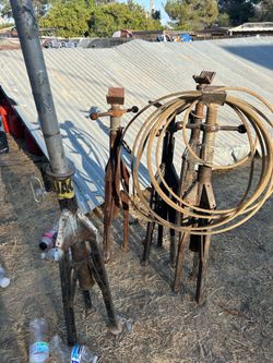 Jack stands