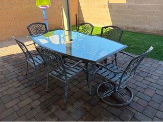 Outdoor Patio Glass Table with Chairs and Umbrella Stand
