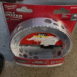 Milwaukee 6 in. Hole Dozer Bi-Metal Hole Saw with 3/8 in. Arbor and Pilot Bit 