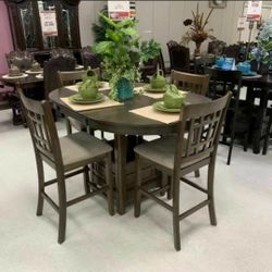 Hartwell Gray Oval Dining Set / Dining table and Chairs 839