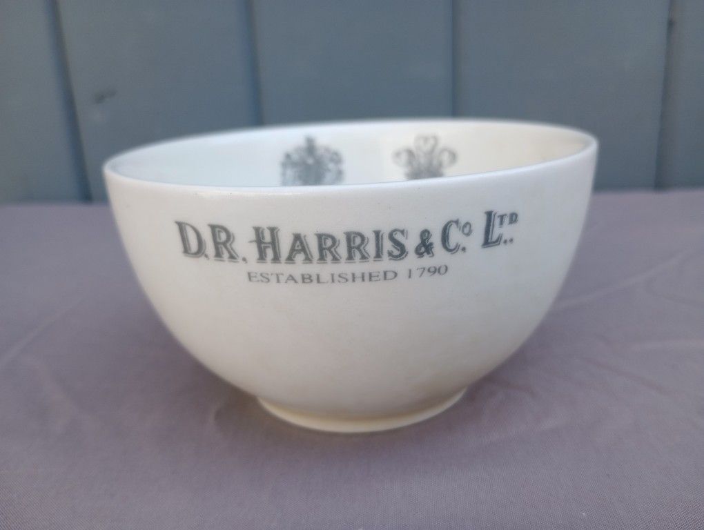 D.R. Harris & Co Burleigh Shaving Bowl