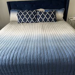 Plush Velvet King Size Frame