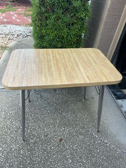 Kitchen table