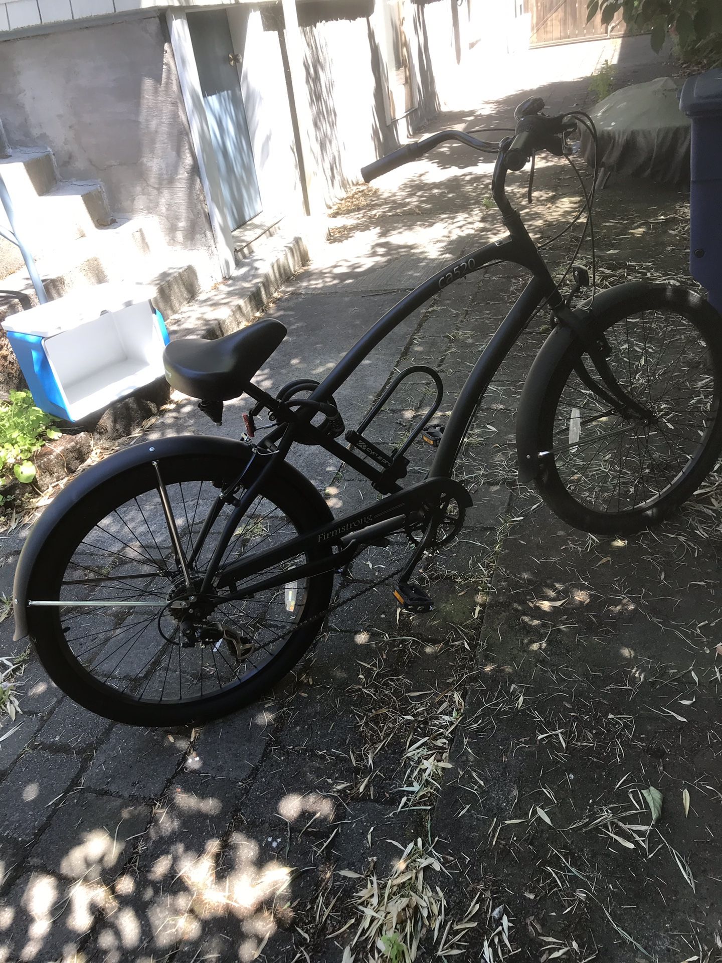 Men’s cruiser bike