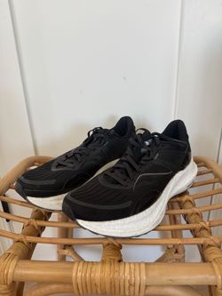 Saucony Tempus - Men’s Running shoes: size 9.5US
