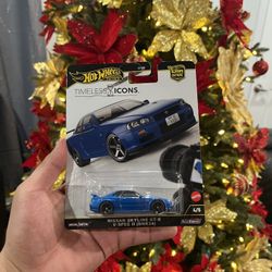 Hot Wheels Nissan GT-R R34 V-Spec II BNR34 Timeless Icons JDM FPY86-961 N 1/64