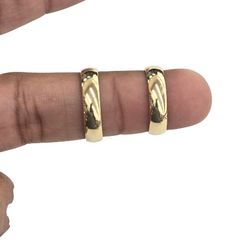 10kt Real Gold Wedding Band 5mm Size  7 And 9 