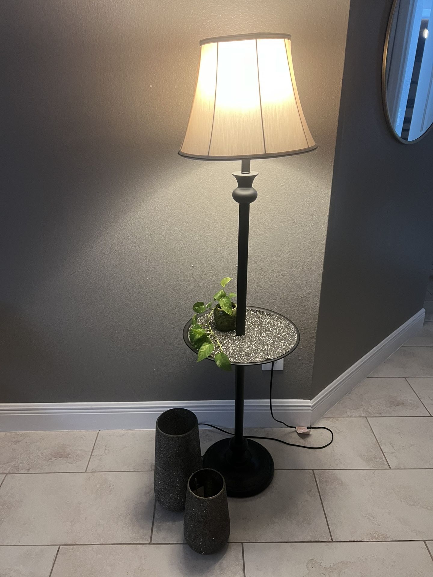 Stand Lamp With Matching Flower Vases 