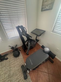 NordicTrack Space Saving Smart Rower RW900