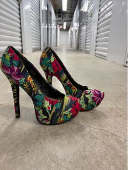 ZOOM Women’s Multicolor Floral Platform Stiletto Round Toe Slip-On Pumps 7