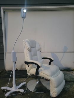 Lashing And Facials Chair