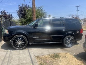 2003 Lincoln Navigator