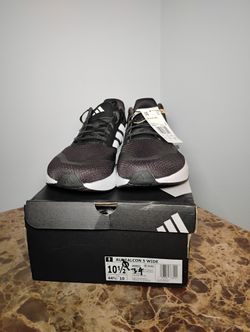 Runfalcon 5 Wide Black And White Size 10.5 