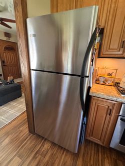 Frigidaire refrigerator