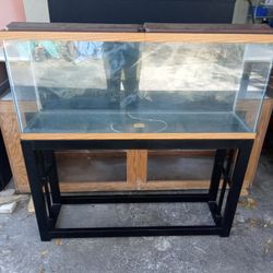 Fish Tank 55 G