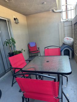 Outdoor table with chair NEED TO GO