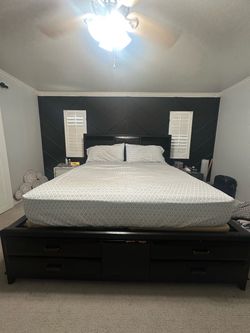 Sturdy Cal king bed and mattress