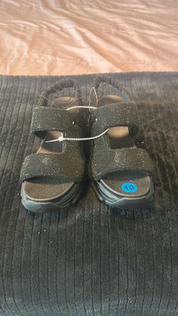 YVO Wedge Black Sandal