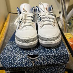 Jordan Retro 3 Wizards