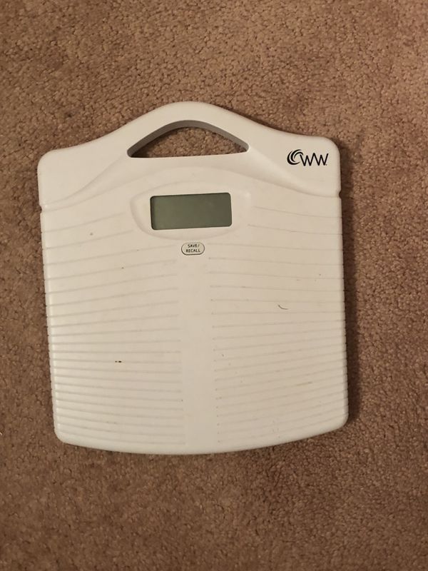 Weight watchers scale needs battery for Sale in North Royalton, OH