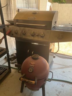 Grill smoker extras