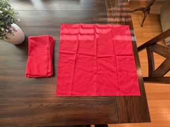 Set of 8 Red Cloth Dinner Napkins