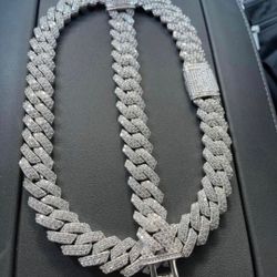 White Gold Cuban Link Set 14k Gold Plated Doesn't Loses Color 