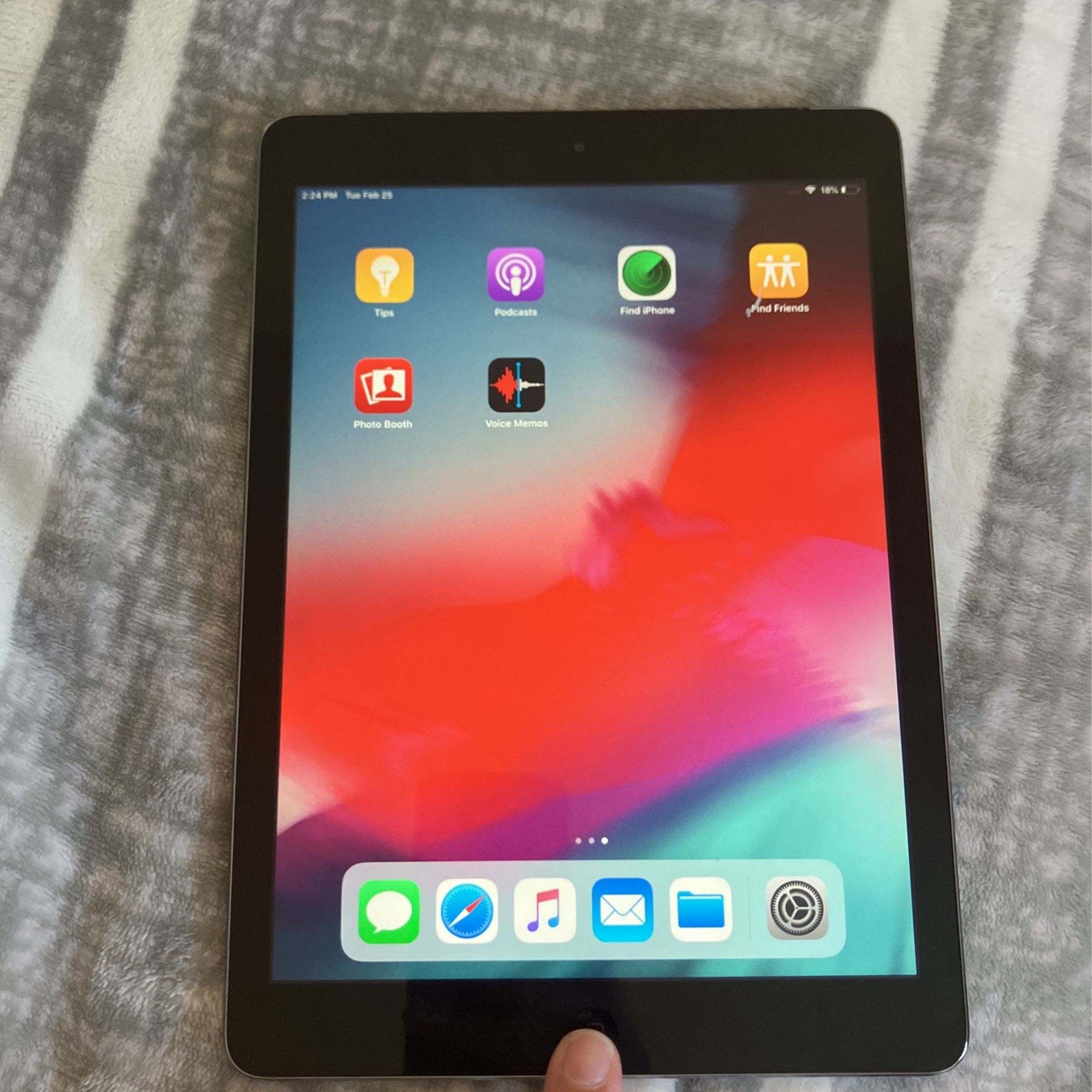 Like New iPad Air No issues