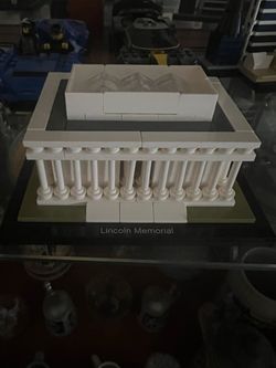 LEGO Architecture Lincoln Memorial Set