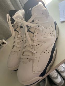 Air Jordan 6 Retro White Navy Sneakers