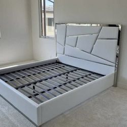 beautiful white leather & silver finishes - queen & king