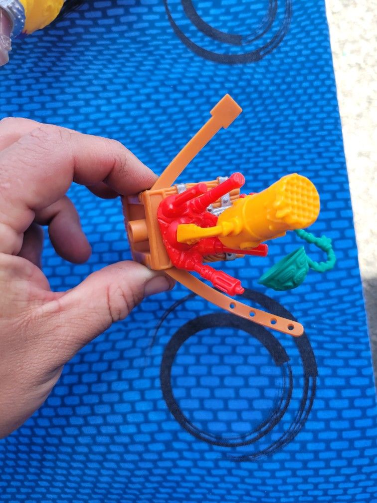 Killer Bee TMNT Vintage Figure Incomplete