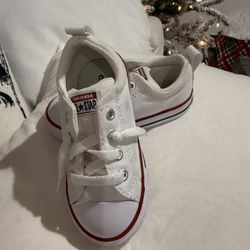 Converse Size 7 $27