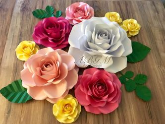 Flores de papel • Paper flowers • Flores de papel grandes • Rosas