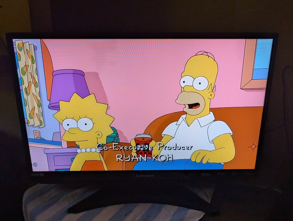 42' Mitsubishi HDTV