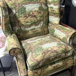 $25.     Horses Print Vintage Chair 