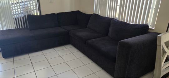 Sofá Seccional en L Negro –