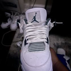 Jordan 4 Oxidized Green