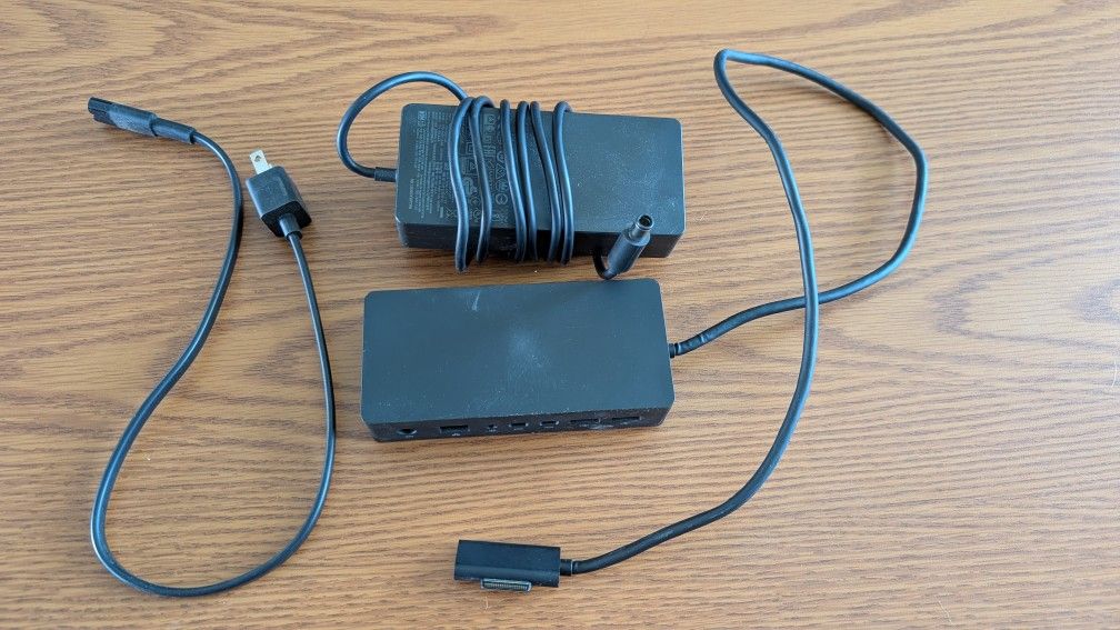 Microsoft Surface Docking Station