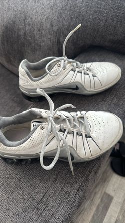 Sisa 7 women Nike impax tennis shoes