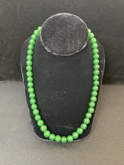 Natural Grade A Jadeite – 21 inch, 75g, High-Gloss Bead Necklace