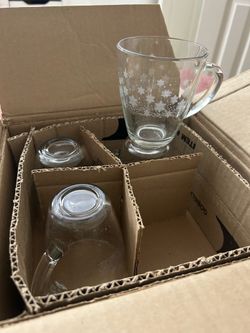 Glass mugs