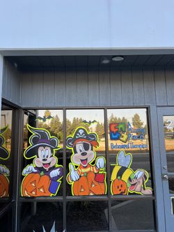 Halloween Decor