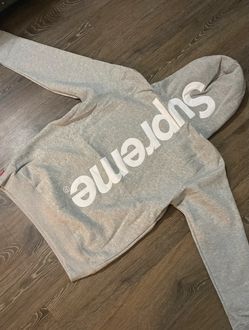 Supreme hoodie