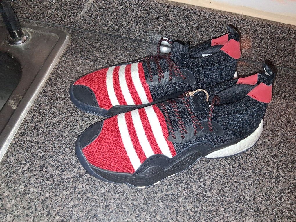 adidas size 10 shoes