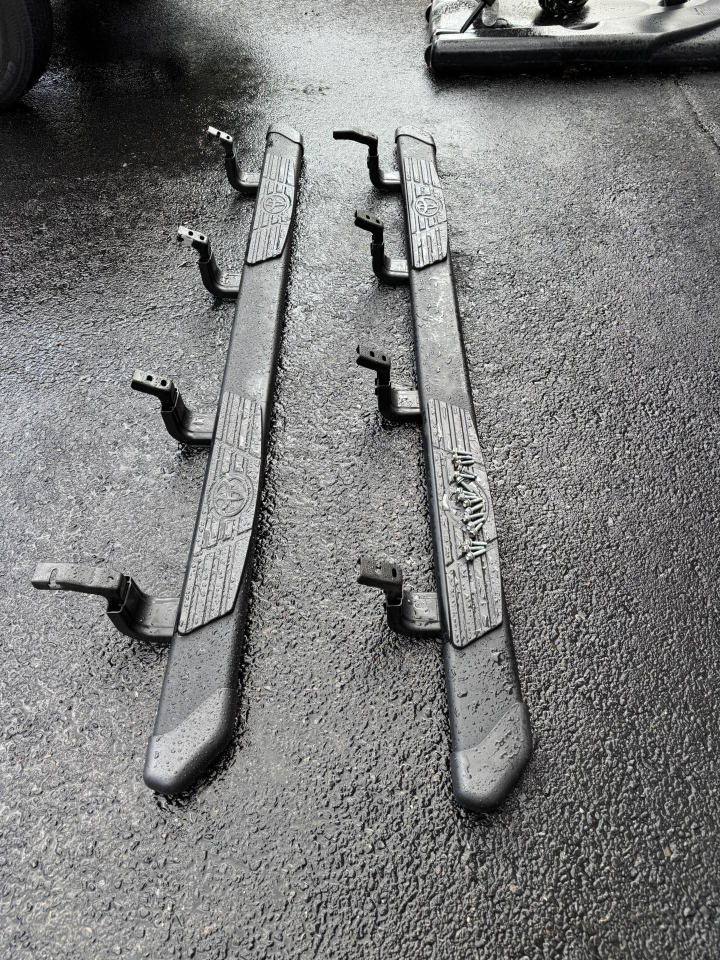 Tundra Step Rail