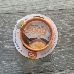 Egg ring for making perfect fried eggs #kitchen #cooking