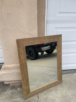 Free Mirror