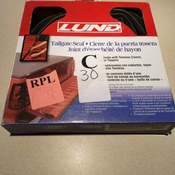 LUND Tailgate Seal